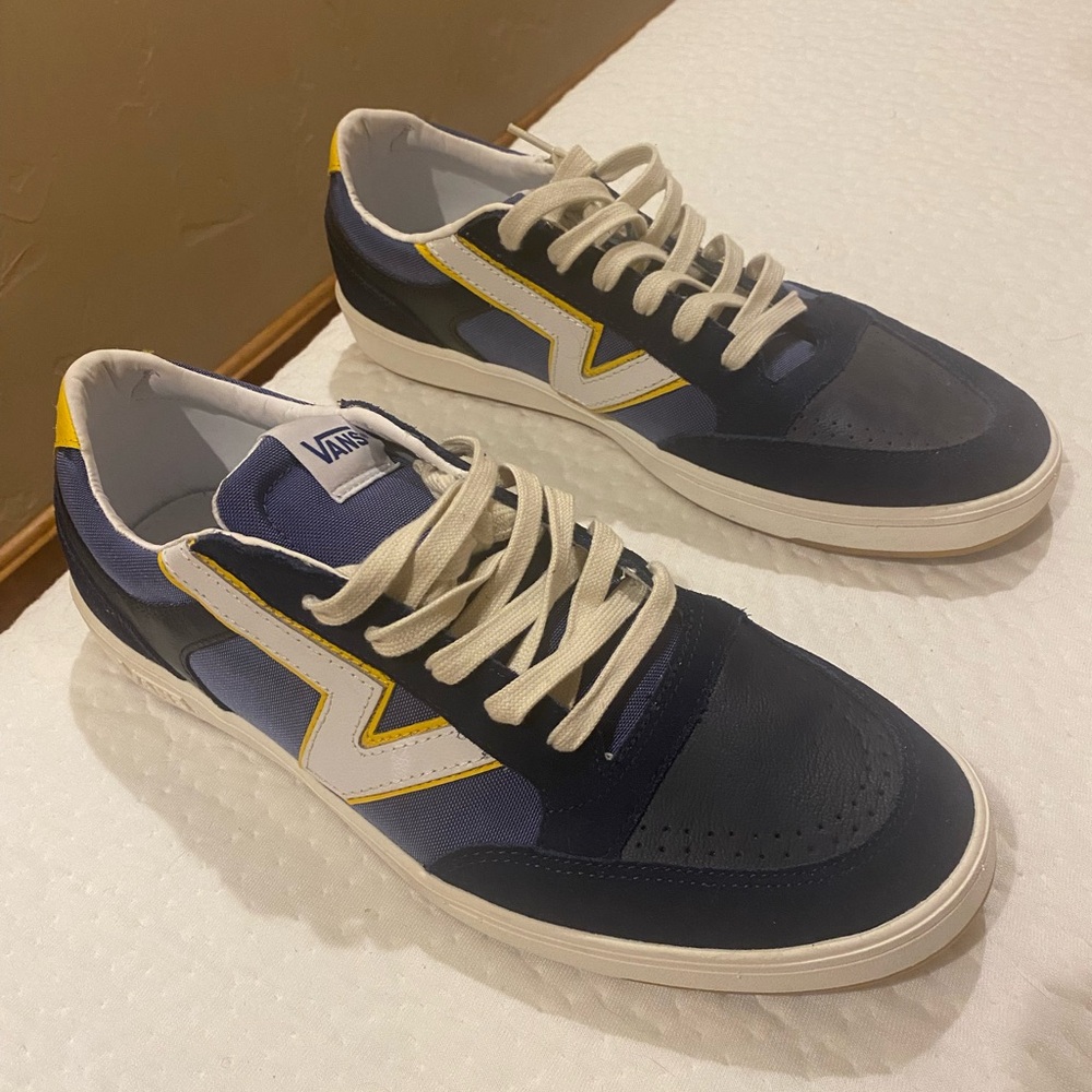 Vans Lowland ComfyCush Shoe